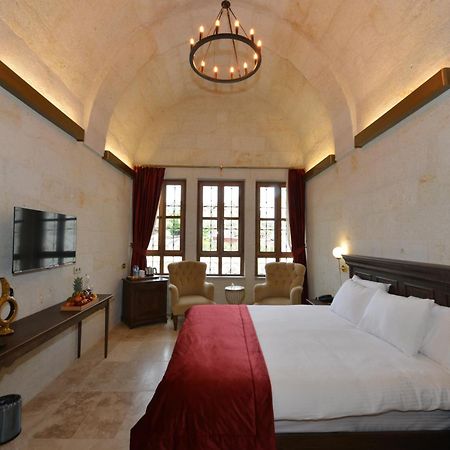 Evanthia Cave Suites 어굽 객실 사진