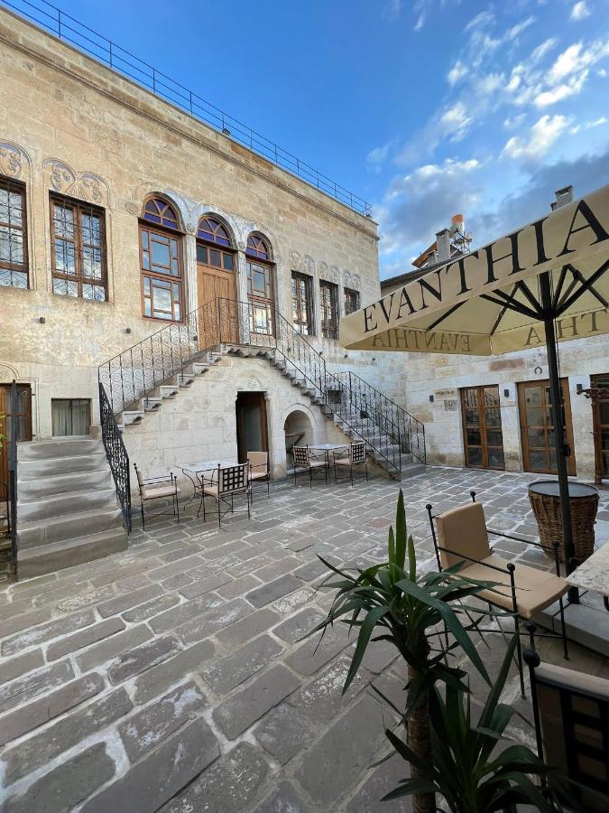 Evanthia Cave Suites 어굽 외부 사진