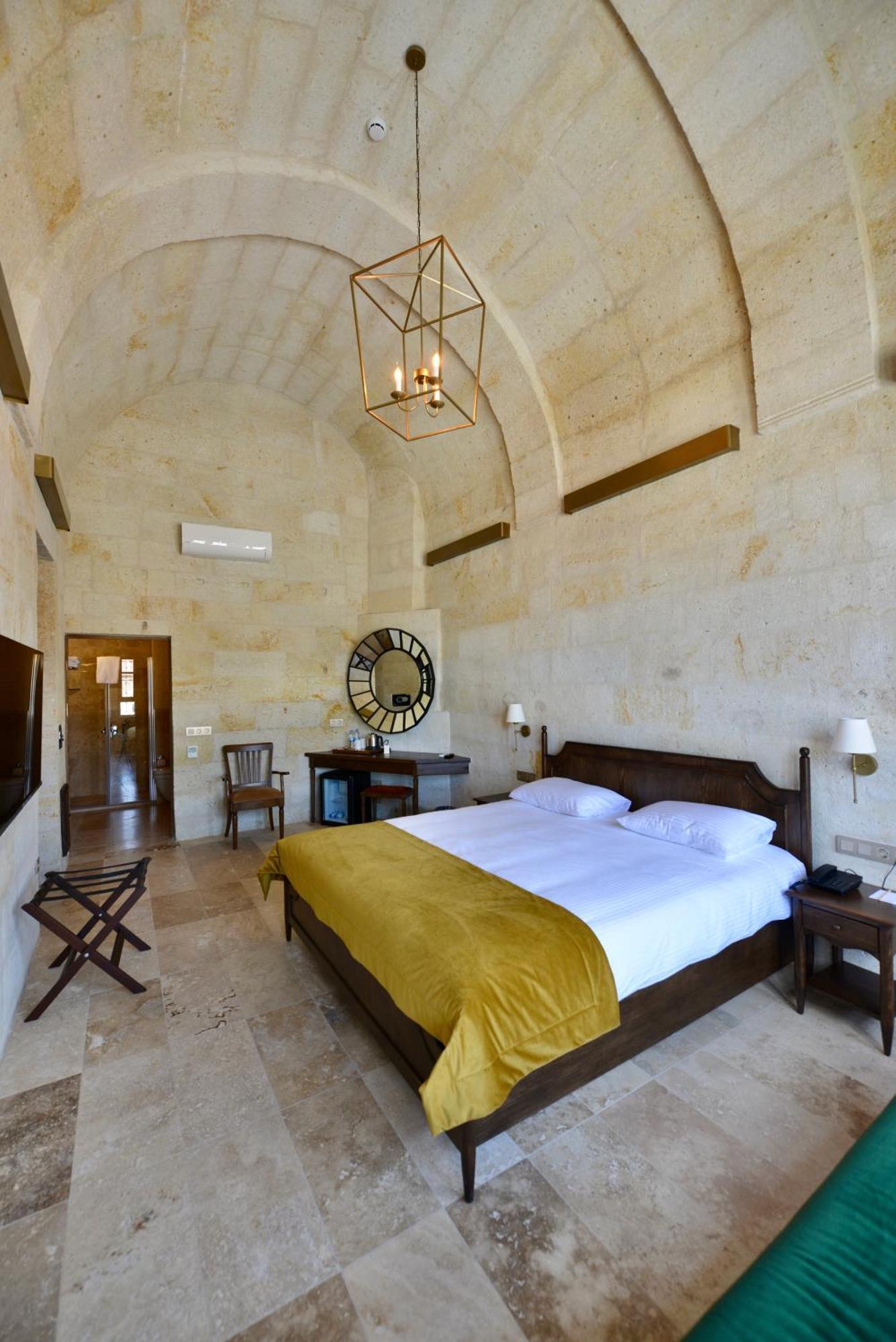 Evanthia Cave Suites 어굽 객실 사진