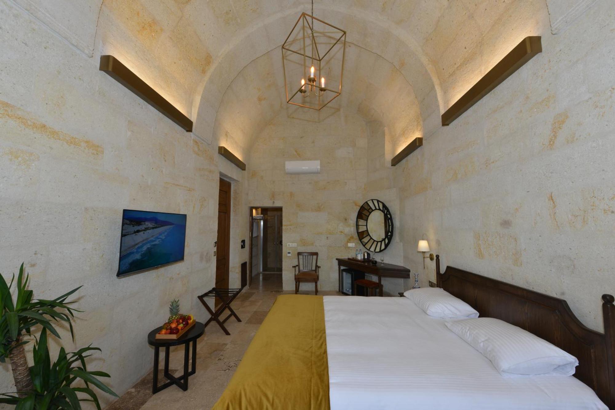Evanthia Cave Suites 어굽 객실 사진