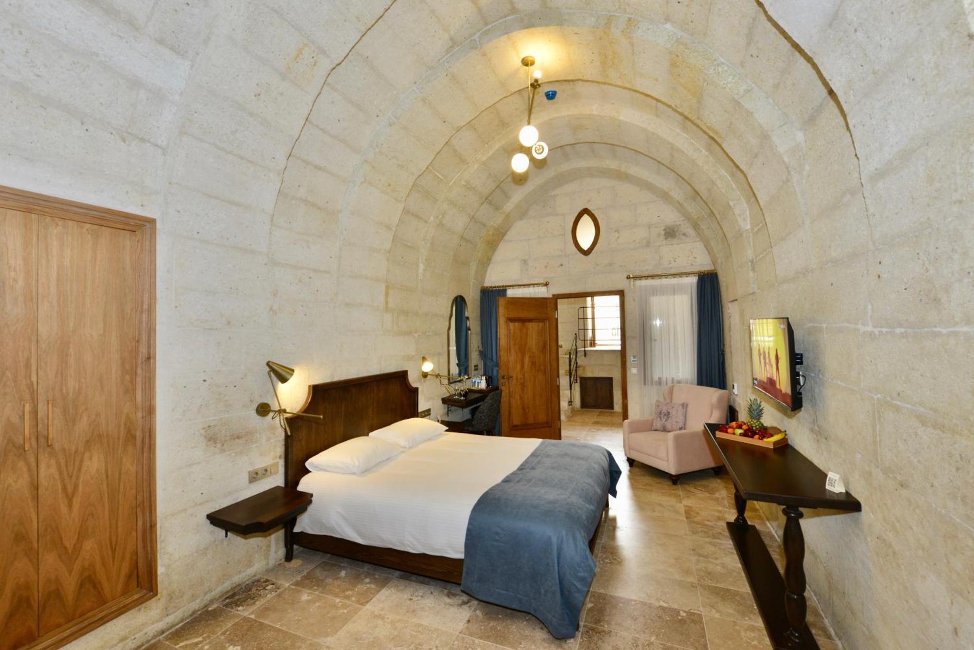 Evanthia Cave Suites 어굽 객실 사진
