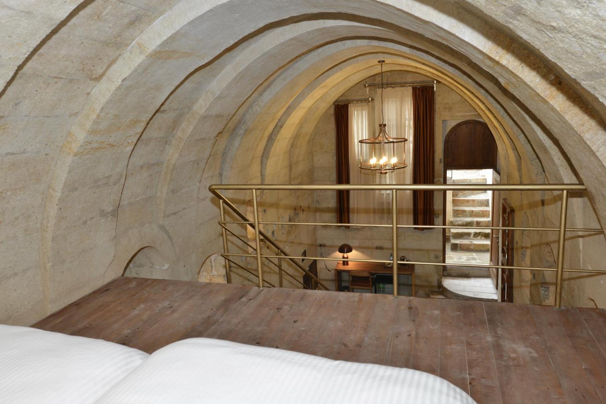 Evanthia Cave Suites 어굽 객실 사진